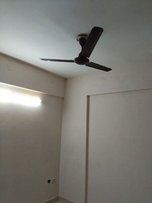 Furnished Amenities in 2 BHK Apartment at OP Floridaa, Sector 82 – for Rent