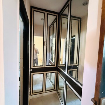 Building Lobby in 3 BHK Villa at Sector 21 – for Rent