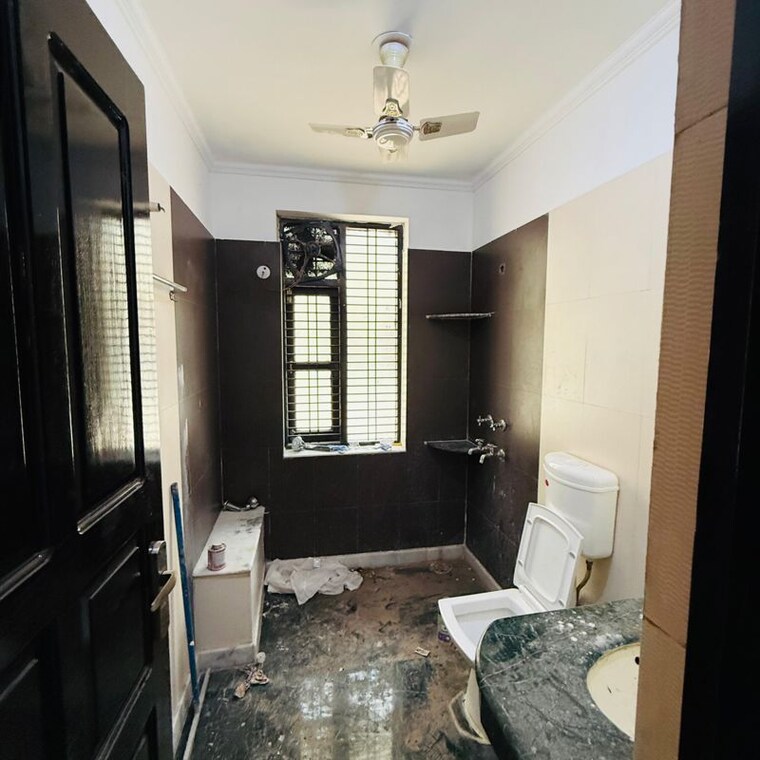 Living Room, sector 21 3 Bedroom 2000 Sq.Ft. Villa In Sector 21 Gurgaon 9728277