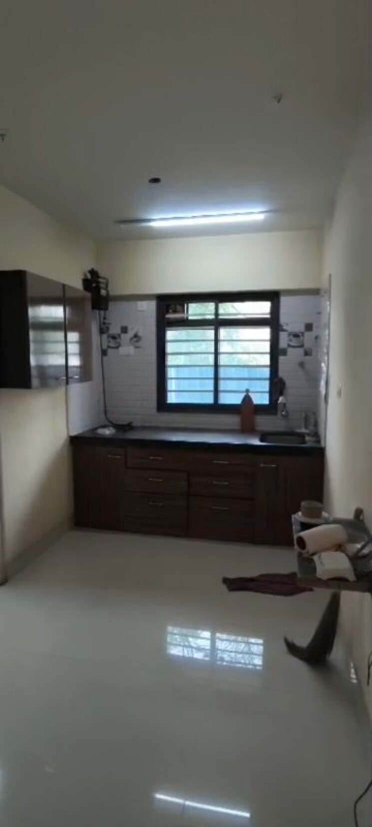 Kitchen, narayan-niwas-vile-parle-east 1 Bedroom 500 Sq.Ft. Apartment In Vile Parle East Mumbai 9728296