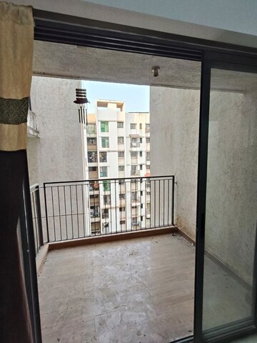 2.5 BHK Apartment For Rent in Lodha Palava City Lakeshore Greens, Dombivli East