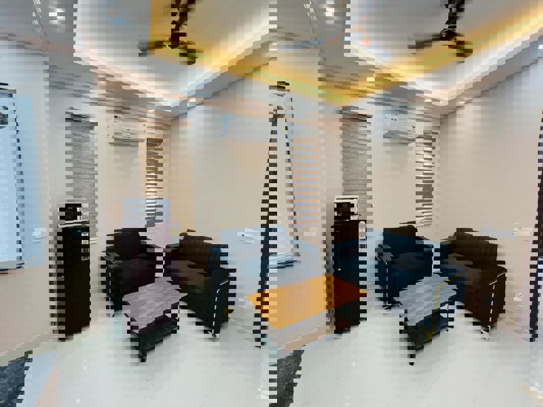 1 BHK Builder Floor For Rent in Sector 55