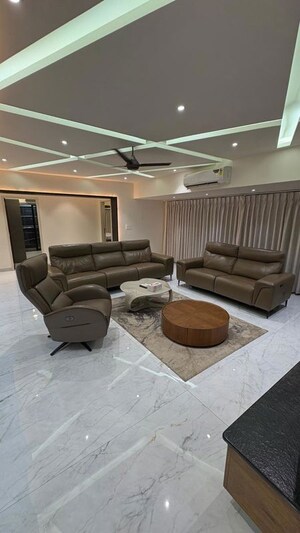 Living Room in 3 BHK Apartment at Andheri CHS, Andheri West – for Rent