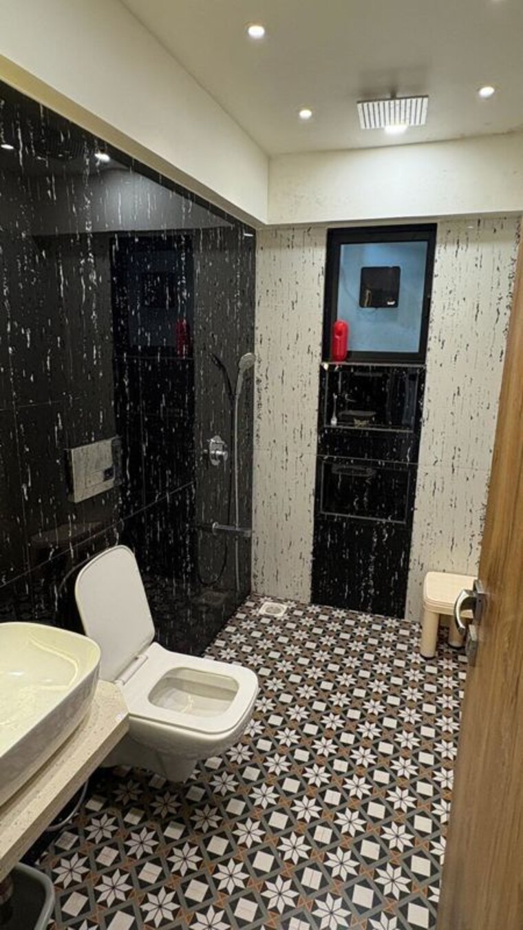 Bathroom, andheri-chs 3 Bedroom 2300 Sq.Ft. Apartment In Andheri West Mumbai 9728298