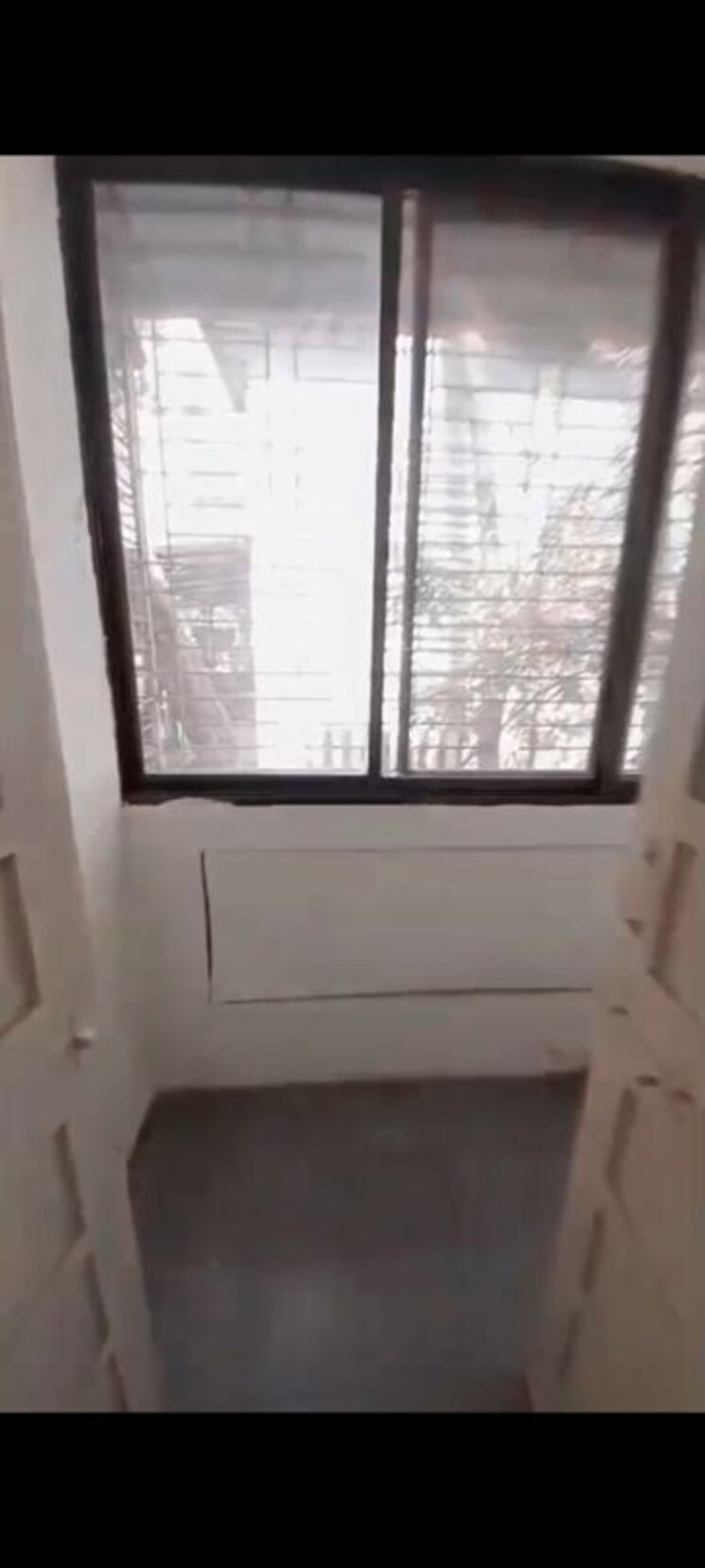 Bathroom, govind-nagar-chs-vile-parle 1 Bedroom 500 Sq.Ft. Apartment In Vile Parle East Mumbai 9728323