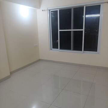 Room in 3 BHK Apartment at Nipania – for Rent