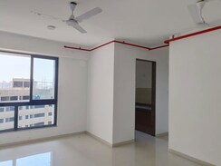 2 BHK Apartment For Rent in Sunteck Avenue 2