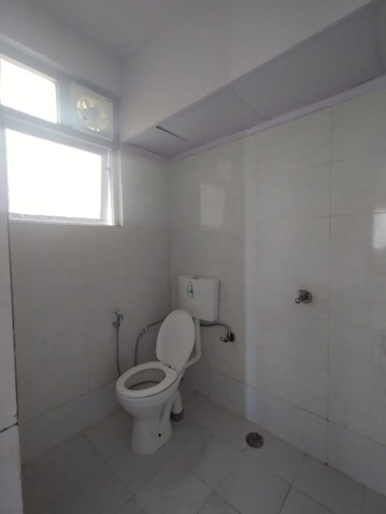 Bathroom, vashisht-heights 3 Bedroom 750 Sq.Ft. Apartment In Sector 87 Faridabad 9728352