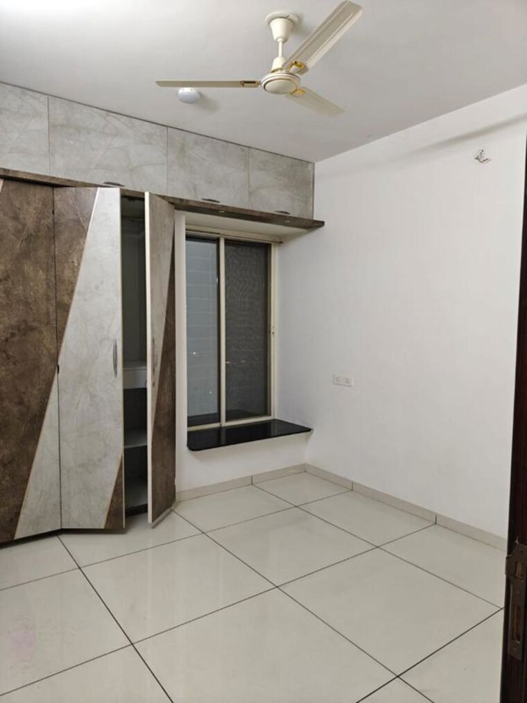 Room, wakad 2 Bedroom 850 Sq.Ft. Apartment In Wakad Pune 9728366