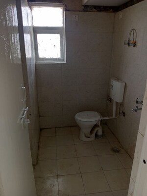 Master Bedroom in 3 BHK Apartment at Vashisht Heights, Sector 87 – for Rent