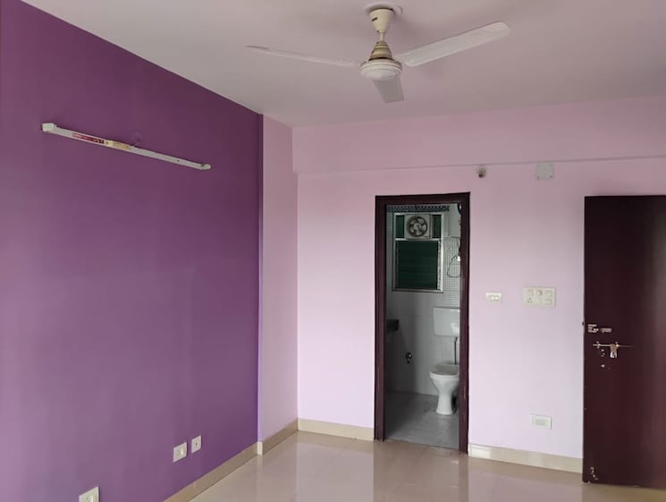 Room, sakchi 2 Bedroom 900 Sq.Ft. Apartment In Sakchi Jamshedpur 9728356
