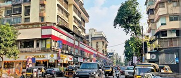  Showroom For Sale in Bharat Alta Vistas, Andheri West