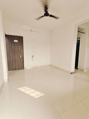 Room in 1 BHK Apartment at Madhuban Satin Brick, Kharadi – for Rent