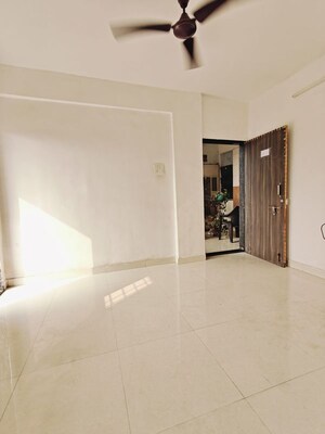 Room in 1 BHK Apartment at Madhuban Satin Brick, Kharadi – for Rent