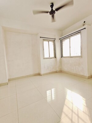 Room in 1 BHK Apartment at Madhuban Satin Brick, Kharadi – for Rent