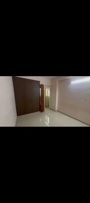 Room in 3 BHK Apartment at VVIP Addresses, Raj Nagar Extension – for Sale