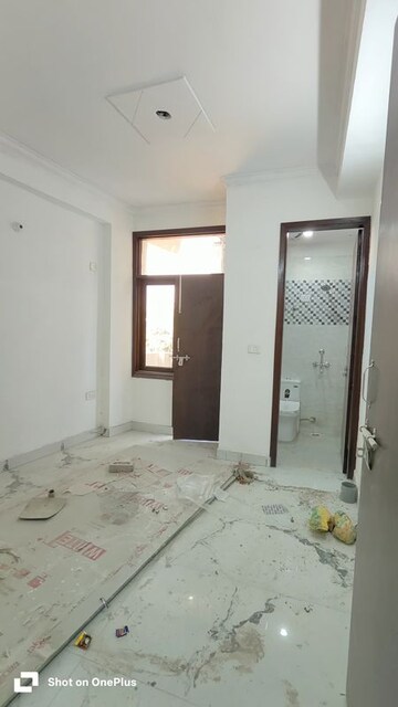 2 BHK Builder Floor For Rent in Saket