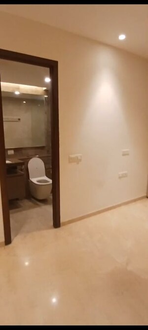 Bathroom in 3 BHK Apartment at Hiranandani Lake Enclave Glendale, Thane West – for Sale