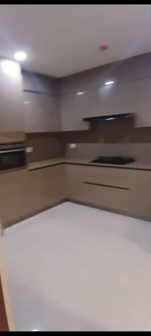 Furnished Amenities in 3 BHK Apartment at Hiranandani Lake Enclave Glendale, Thane West – for Sale