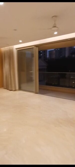 Room in 3 BHK Apartment at Hiranandani Lake Enclave Glendale, Thane West – for Sale