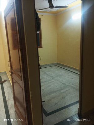Room in 2 BHK Independent House at Sector 55 – for Rent