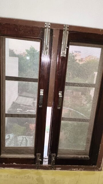 Balcony in 1 RK Independent House at Gomti Nagar – for Rent