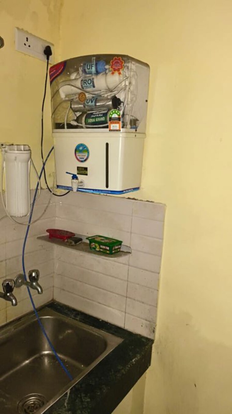 undefined, gomti nagar 1 RK 400 Sq.Ft. Independent House In Gomti Nagar Lucknow 9728424