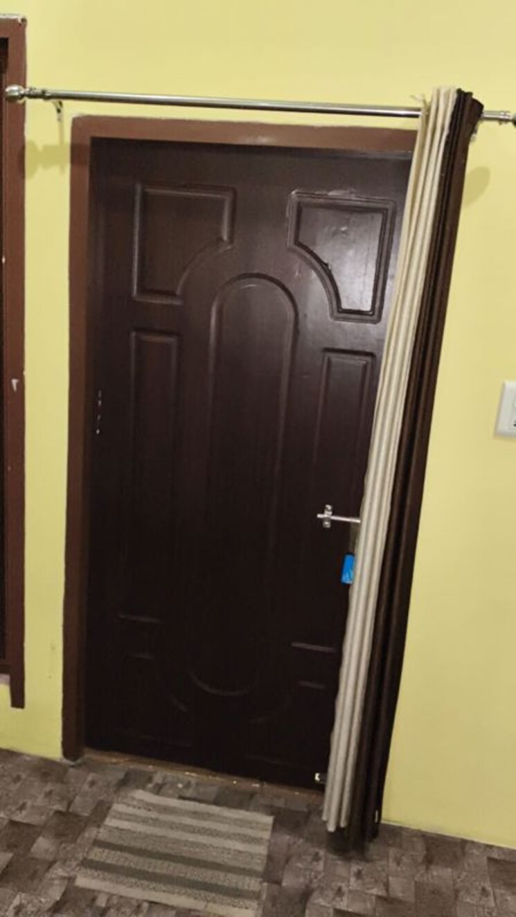 undefined, gomti nagar 1 RK 400 Sq.Ft. Independent House In Gomti Nagar Lucknow 9728424