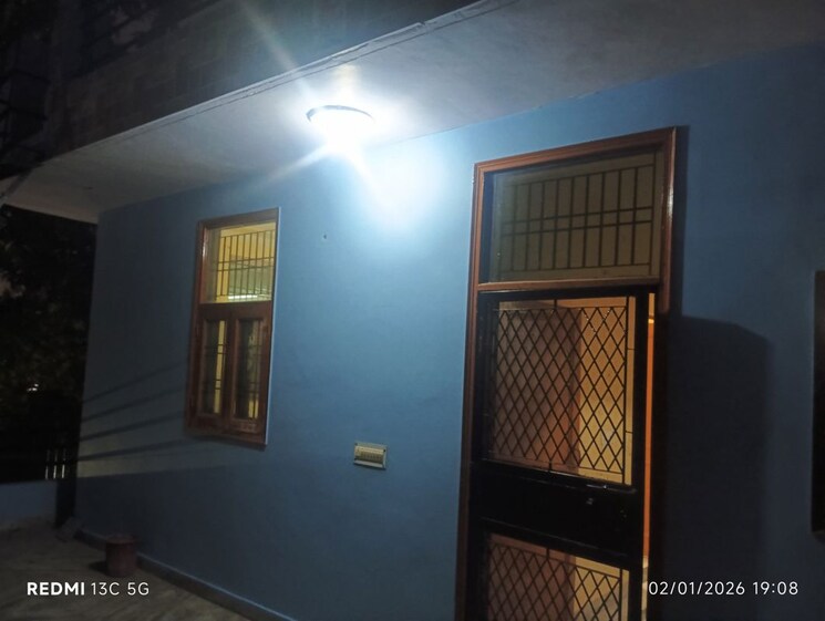 Other, sector 56 2 Bedroom 1000 Sq.Ft. Independent House In Sector 56 Noida 9728437