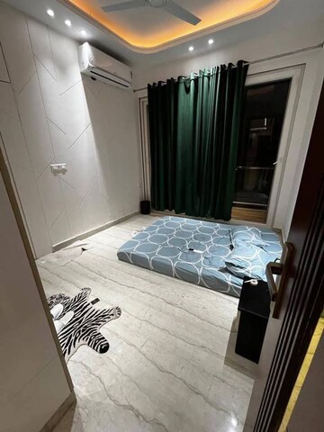 Bedroom in 2 BHK Apartment at Saket – for Rent