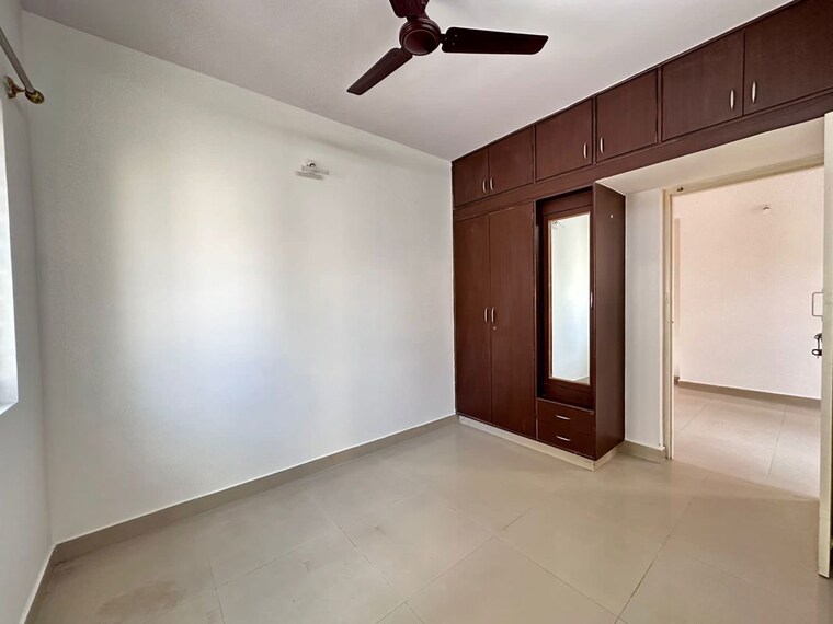 Room, indiranagar 1 Bedroom 601 Sq.Ft. Apartment In Indiranagar Bangalore 9720571