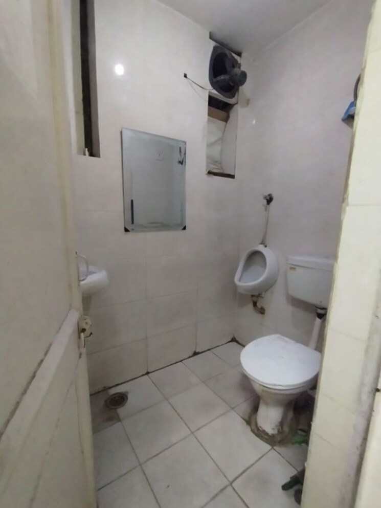 Floor Plan, vasant vihar Commercial Office Space 700 Sq.Ft. In Vasant Vihar Delhi 9728469