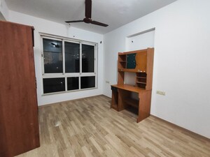 Room in 3 BHK Apartment at Hiranandani Estate, Ghodbunder Road – for Sale