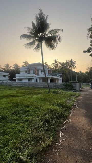  Plot – Garden View at Kuttoor - for Sale