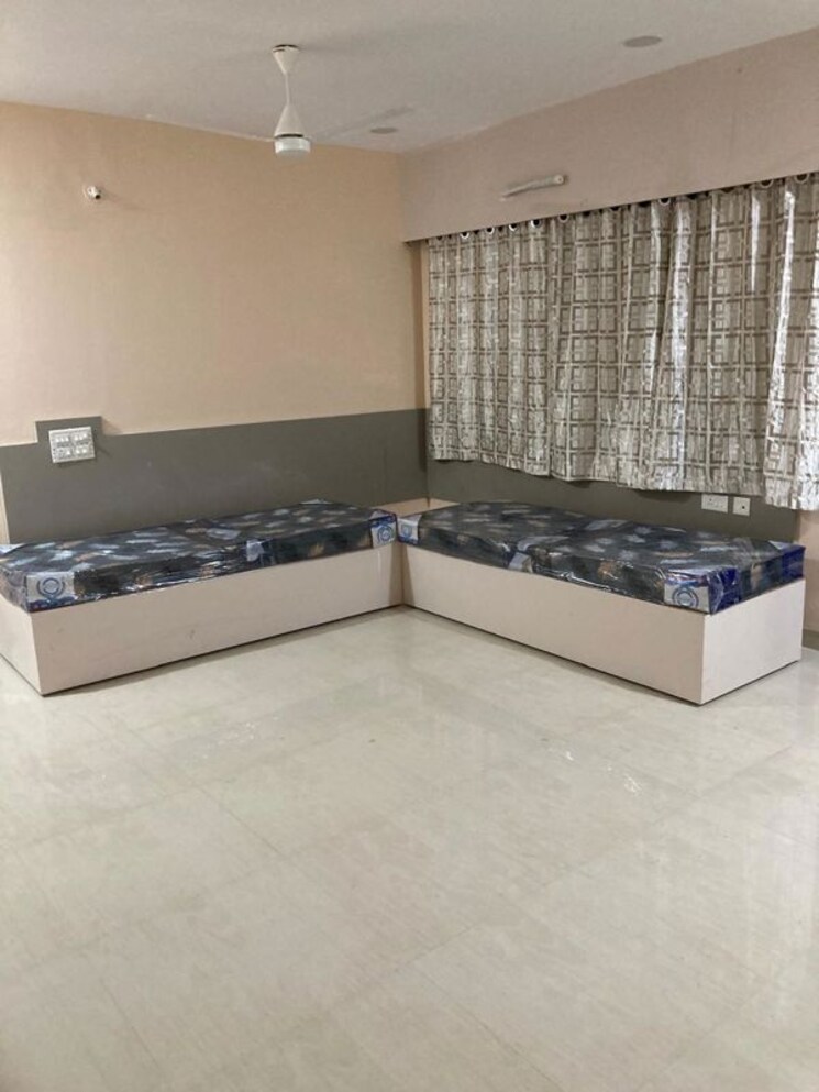 Living Room, chinchbhuwan 2 Bedroom 1400 Sq.Ft. Apartment In Chinchbhuwan Nagpur 9728516