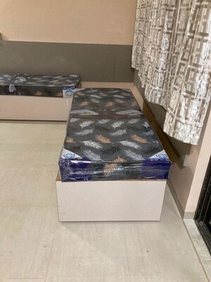 Room in 2 BHK Apartment at Chinchbhuwan – for Rent