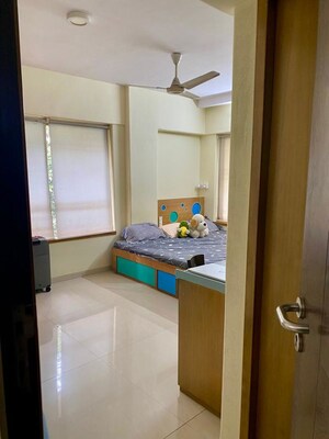 Bedroom in 3 BHK Apartment at Vaishali CHS Juhu, Juhu – for Rent