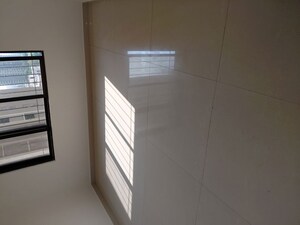 Bathroom in 2 BHK Apartment at Lalani Grandeur, Goregaon East – for Rent