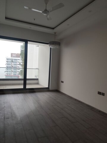  5 BHK Apartment at ABA County 107, Sector 107 – for Rent