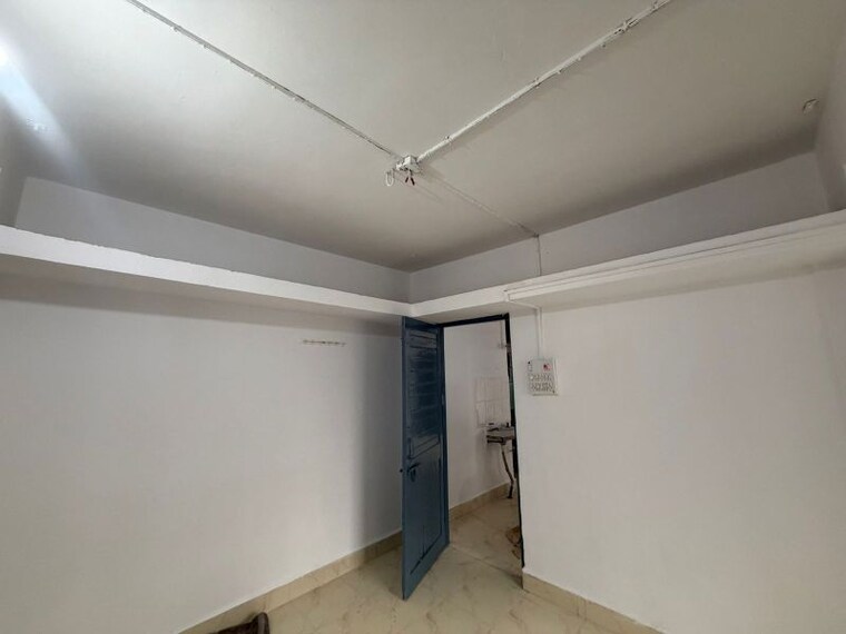 Room, old sangvi 1 Bedroom 550 Sq.Ft. Apartment In Old Sangvi Pune 9728555