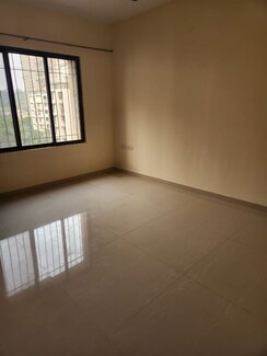 2 BHK Apartment For Sale in Lalani Grandeur