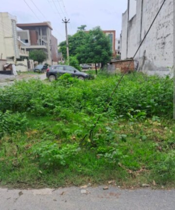  Plot For Sale in Amolik Aster Woods, Sector 98