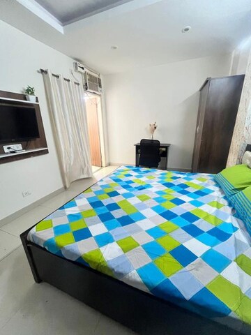 1 RK Builder Floor For Rent in Vipul Square, Sushant Lok I