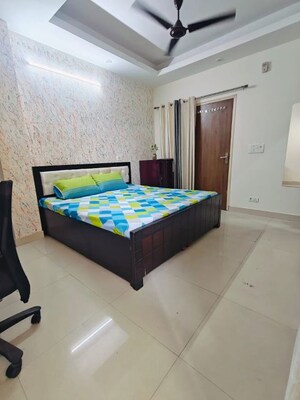 Bedroom in 1 RK Builder Floor at Vipul Square, Sushant Lok I – for Rent