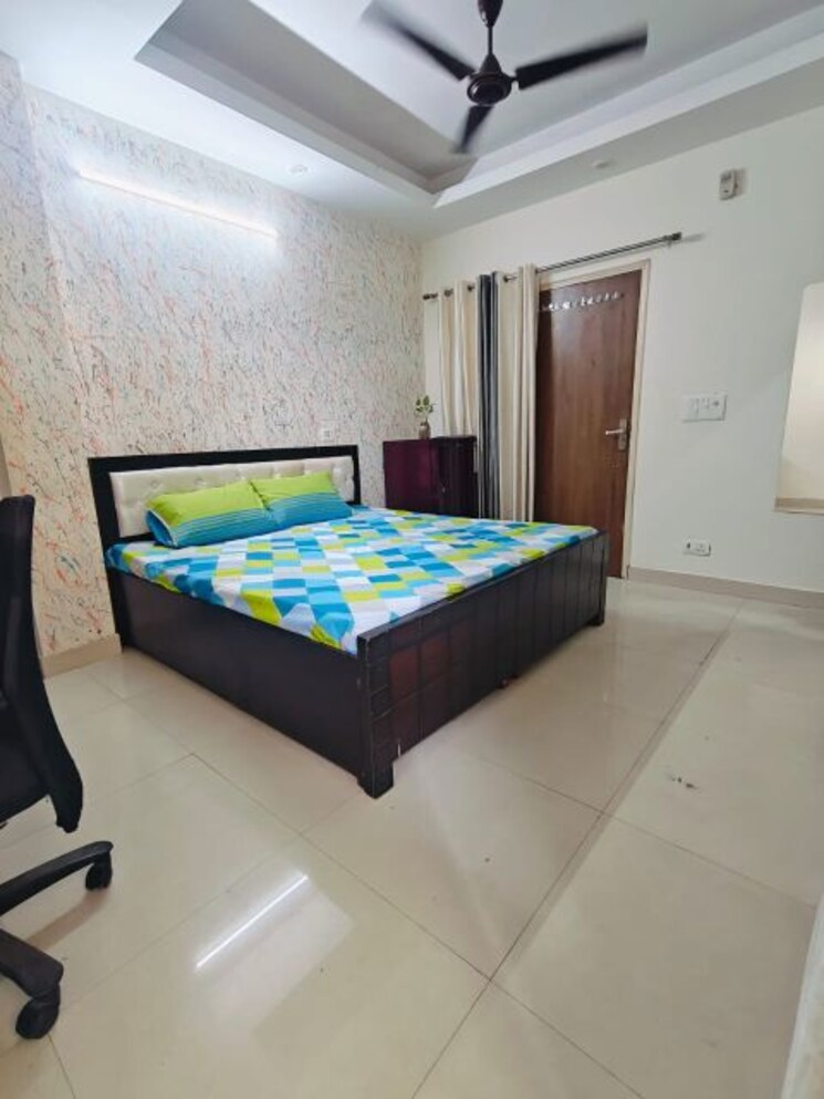 Bedroom, vipul-square 1 RK 450 Sq.Ft. Builder Floor In Sushant Lok I Gurgaon 9728563