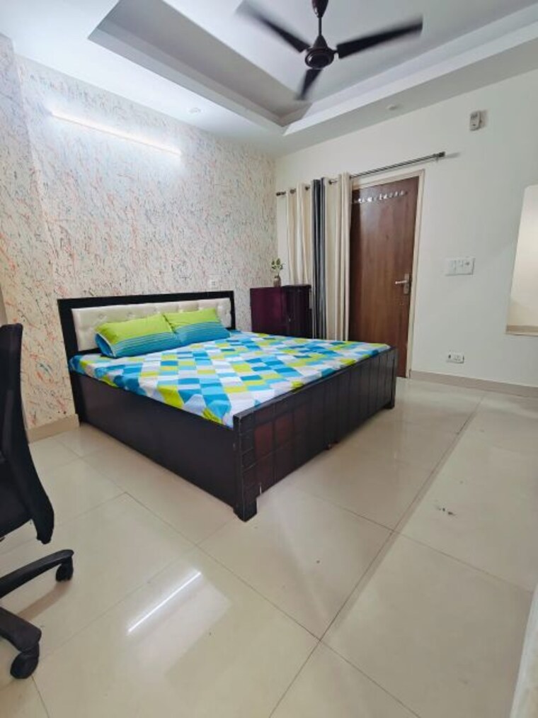 Bedroom, vipul-square 1 RK 450 Sq.Ft. Builder Floor In Sushant Lok I Gurgaon 9728563