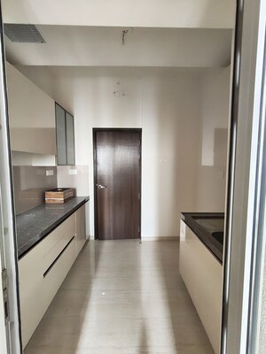 3 BHK Apartment For Rent in Piramal Aranya Arav, Byculla