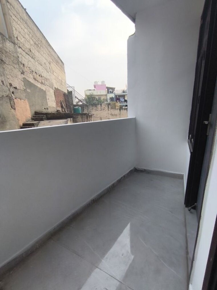 Balcony, neb sarai 1 Bedroom 450 Sq.Ft. Builder Floor In Neb Sarai Delhi 9728585