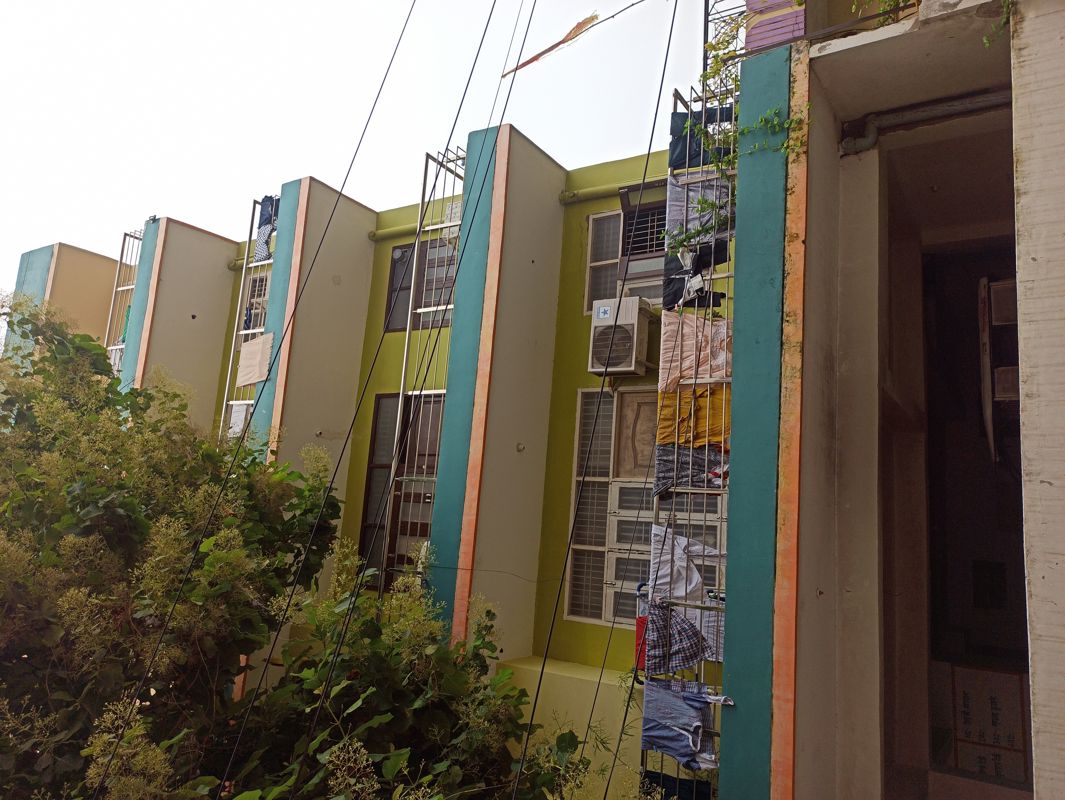 2 BHK + Pooja Room,Store Room Apartment For Sale in Newada