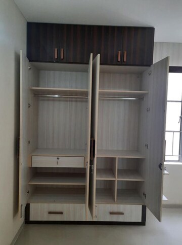 Furnished Amenities in 2 BHK Apartment at Adani Aangan, Sector 89a – for Rent